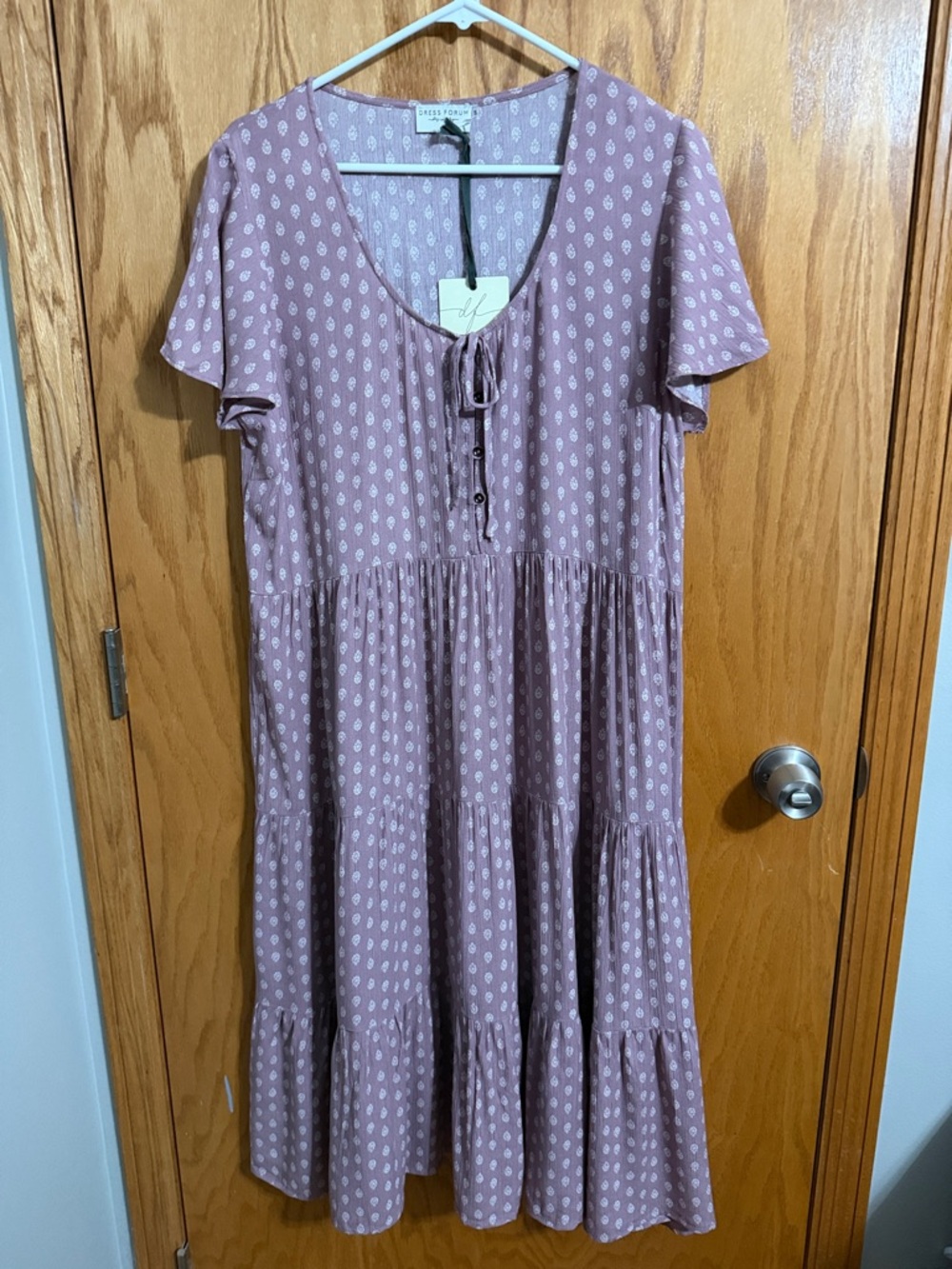 Dress Forum Mauve Paisley Print Midi Dress